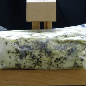 Queso de cabra a las finas hierbas de 200 gramos para tablas de quesos gourmet.